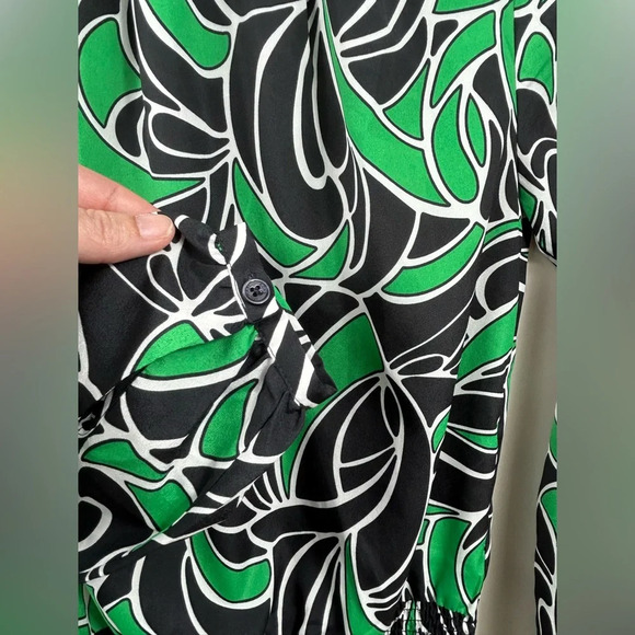 Michael Kors long sleeve crewneck blouse, XS smocked waistband, loose fit Office - Picture 6 of 12